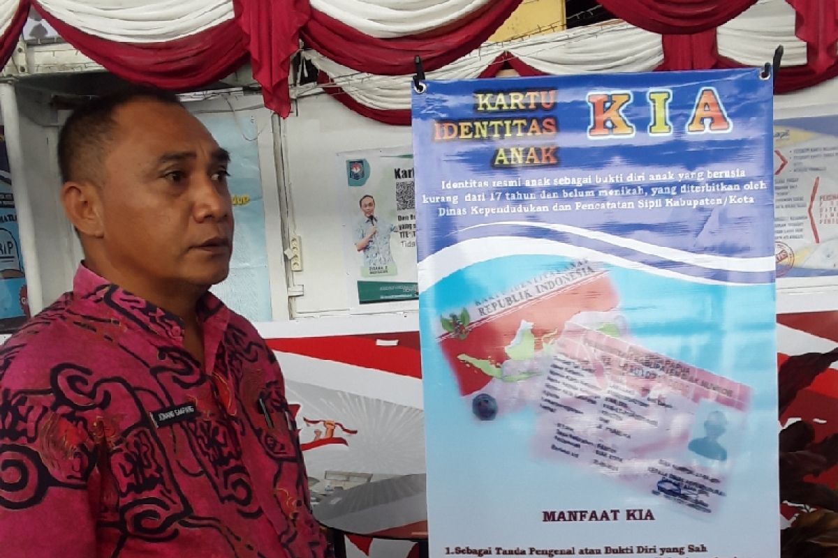 Disdukcapil Biak Numfor terbitkan 14 ribu Kartu Identitas Anak