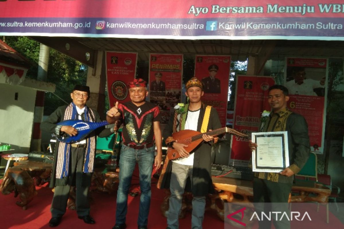 Ministry supports preservation of gambus music in SE Sulawesi