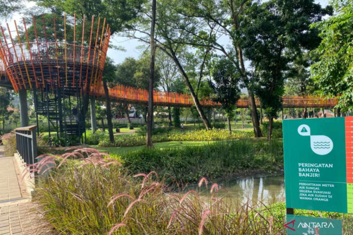 DKI Jakarta pasang empat sensor jembatan Tebet Eco Park