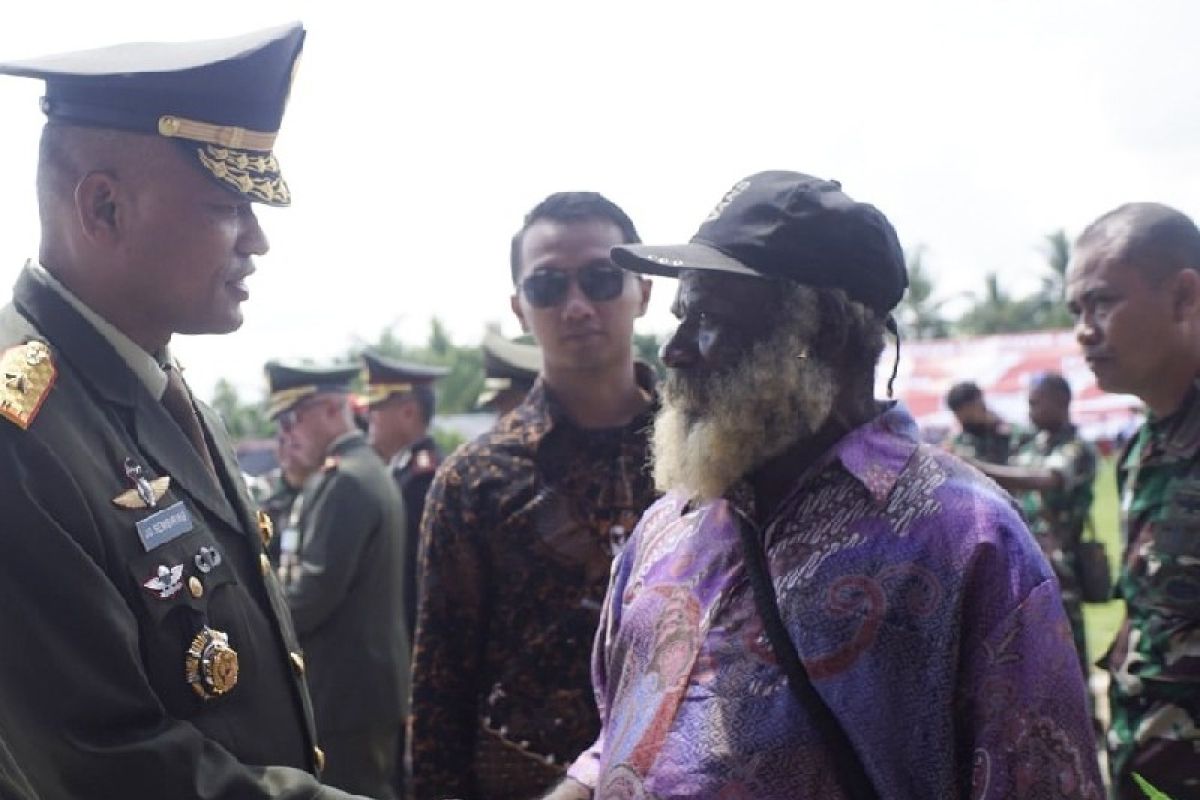 Mantan pimpinan OPM hadiri upacara HUT Ke-77 RI di Arso Keerom