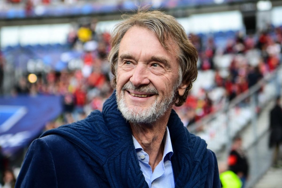 Miliarder Inggris Jim Ratcliffe siap beli Manchester United