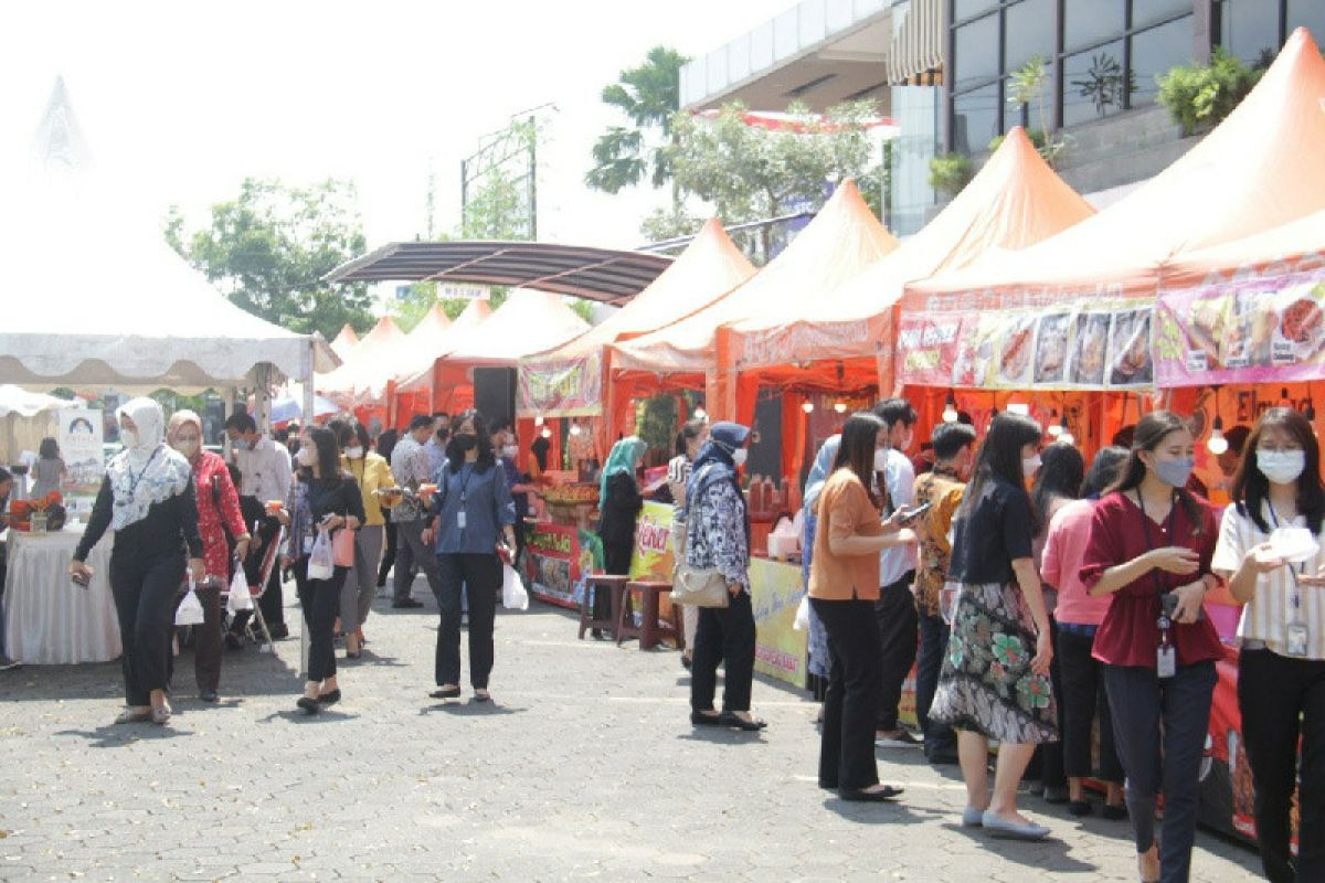 BCA hadirkan Bazaar Bangga UMKM dan Autoshow Electric Vehicle Show