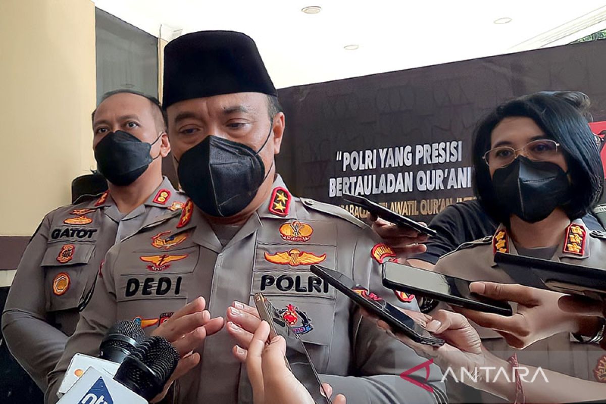 Polisi tembak polisi, Kapolri copot jabatan 24 personel terkait kasus Brigadir J