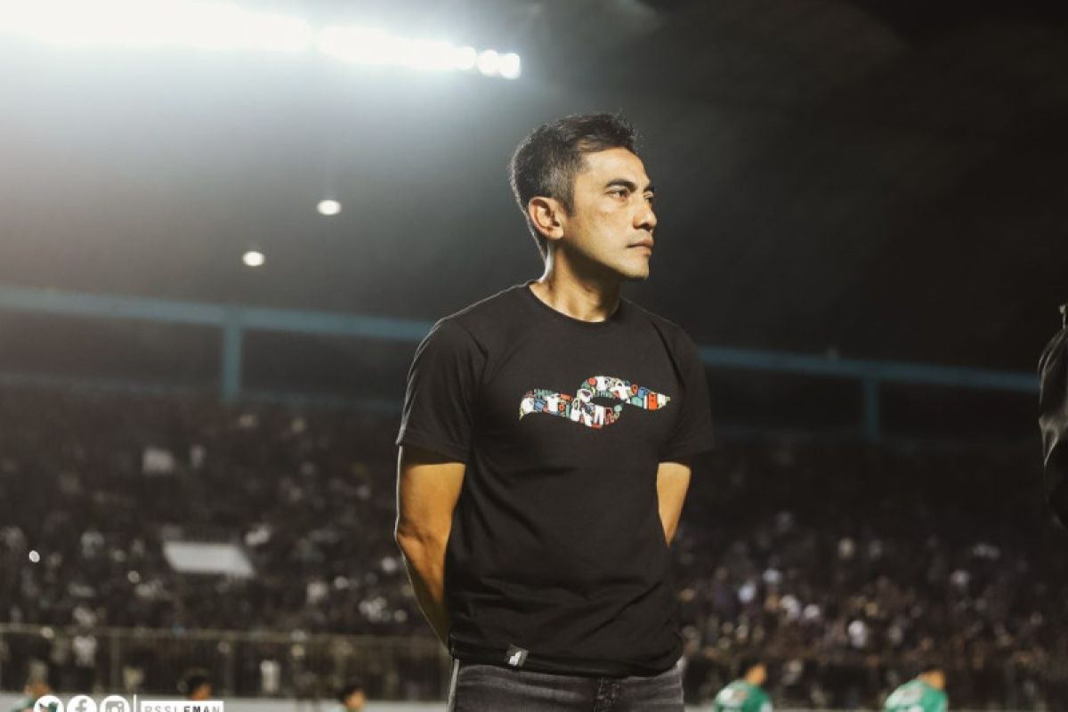 Pelatih PSS minta pemain tampil lepas hadapi Persebaya