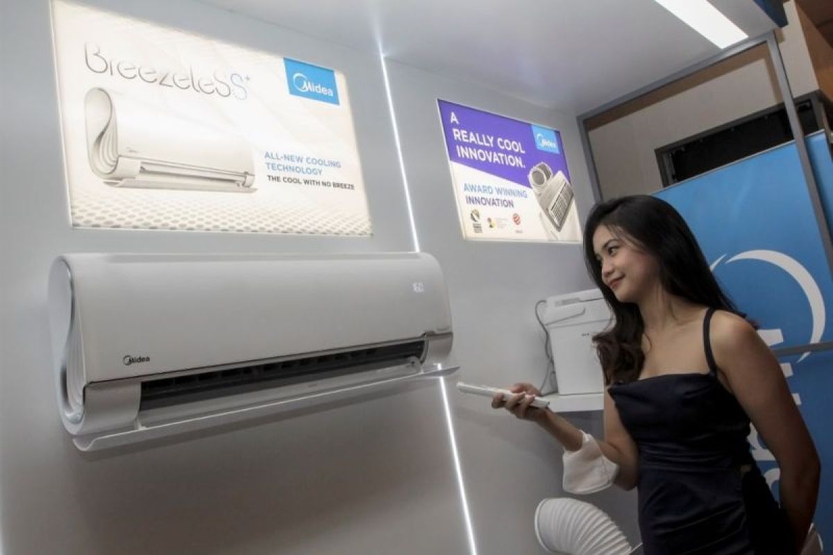 AC Midea terbaru diklaim mampu turunkan suhu ruang dalam 40 detik