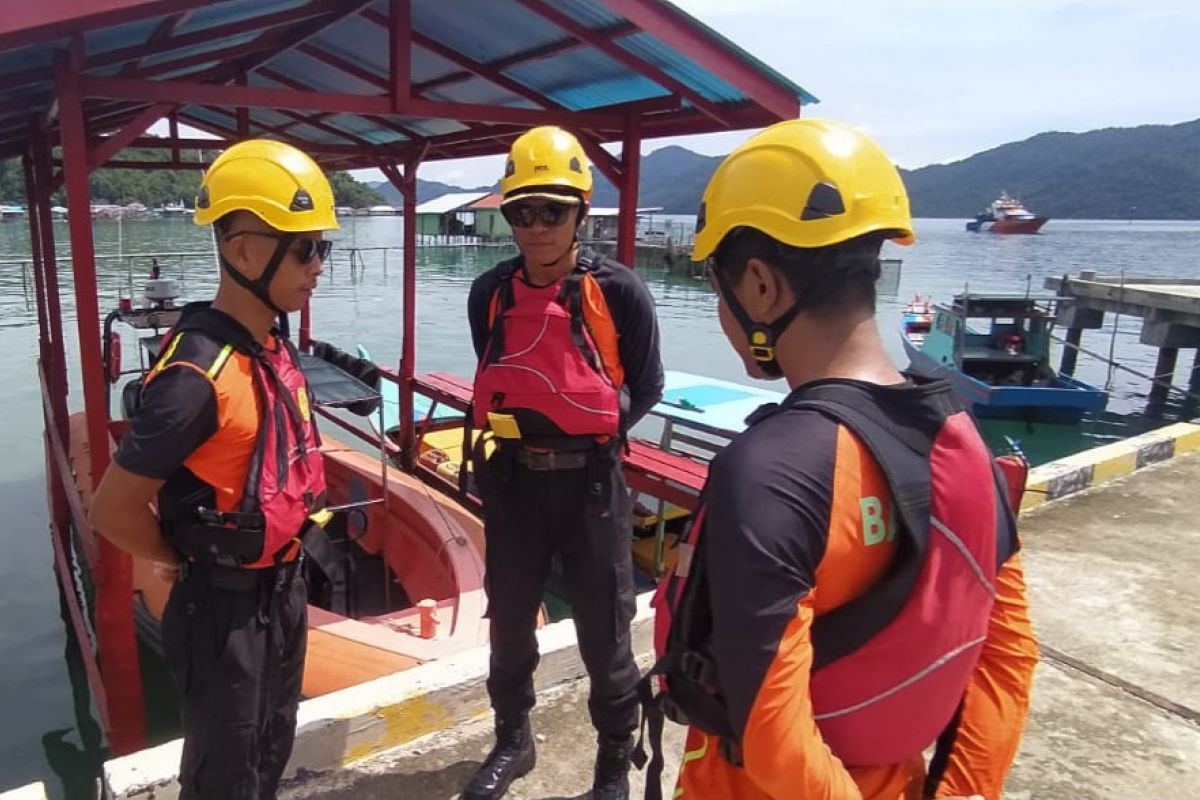 Kapal tanker tabrak perahu nelayan, seorang hilang