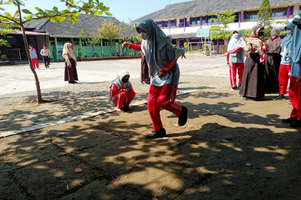 MIKIR, Pendekatan belajar yang fleksible