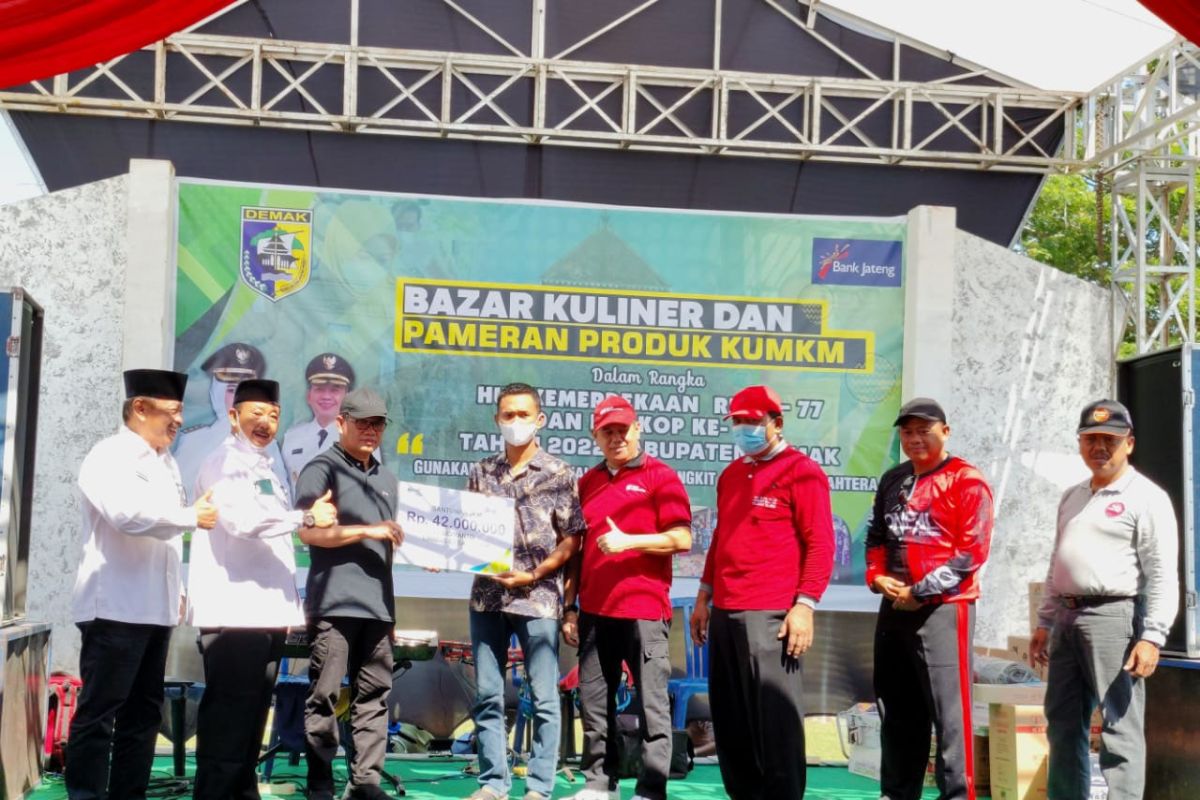 Ahli waris Linmas Demak terima santunan BPJAMSOSTEK