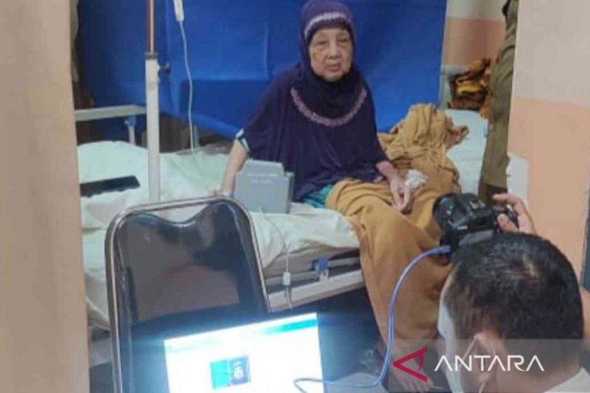 Disdukcapil Bekasi datangi pasien rumah sakit untuk rekam KTP elektronik