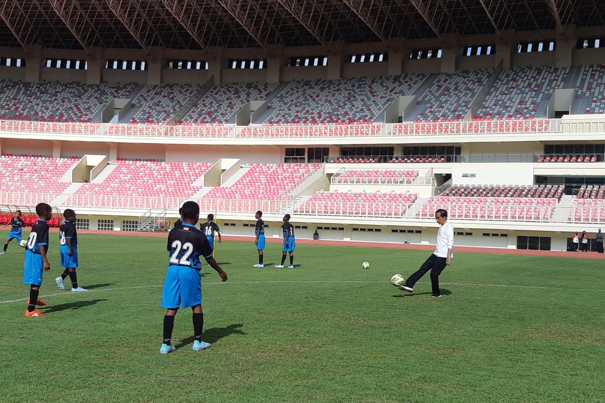 Presiden Joko Widodo resmi luncurkan Papua Football Academy