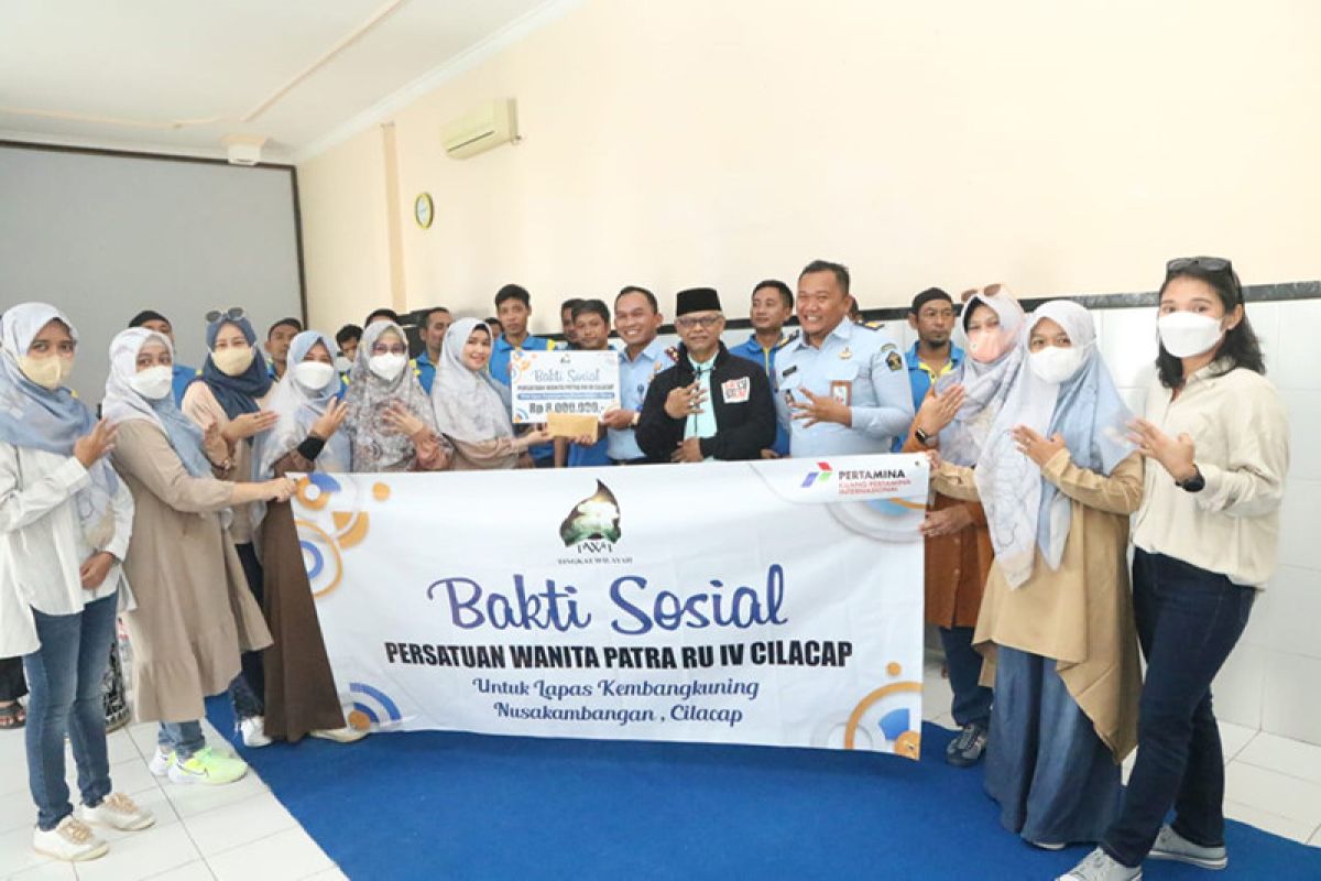 Sinergi dengan PT KPI RU IV, Persatuan Wanita Patra gelar bakti sosial di Lapas Kembang Kuning