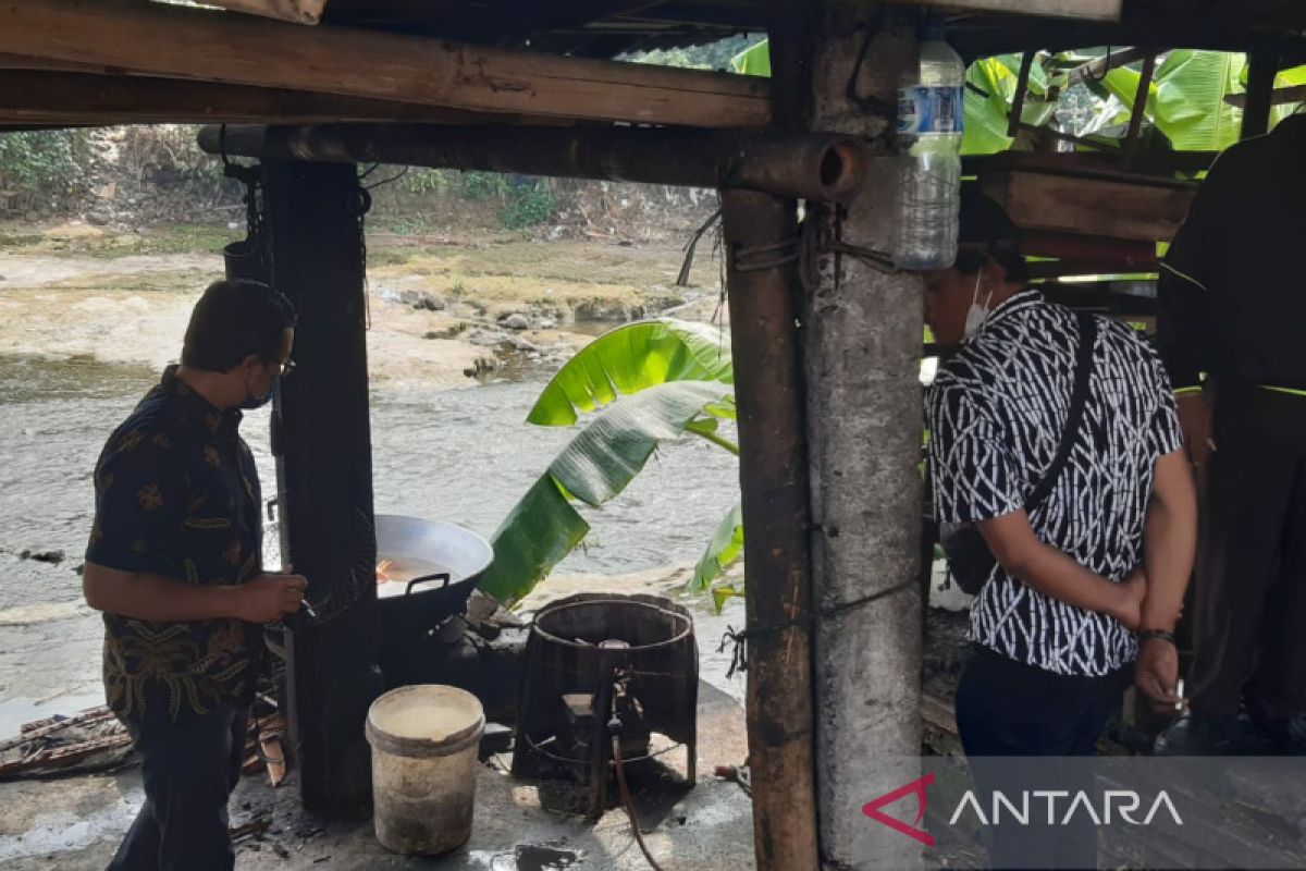 Limbah anjing dibuang ke Bengawan Solo, Pemprov Jateng cek lokasi