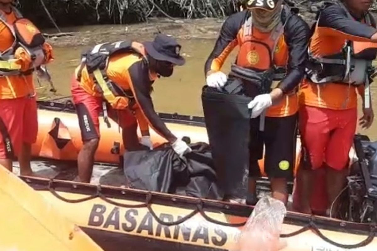 Tim Labfor Polda Papua autopsi  jasad korban mutilasi Timika