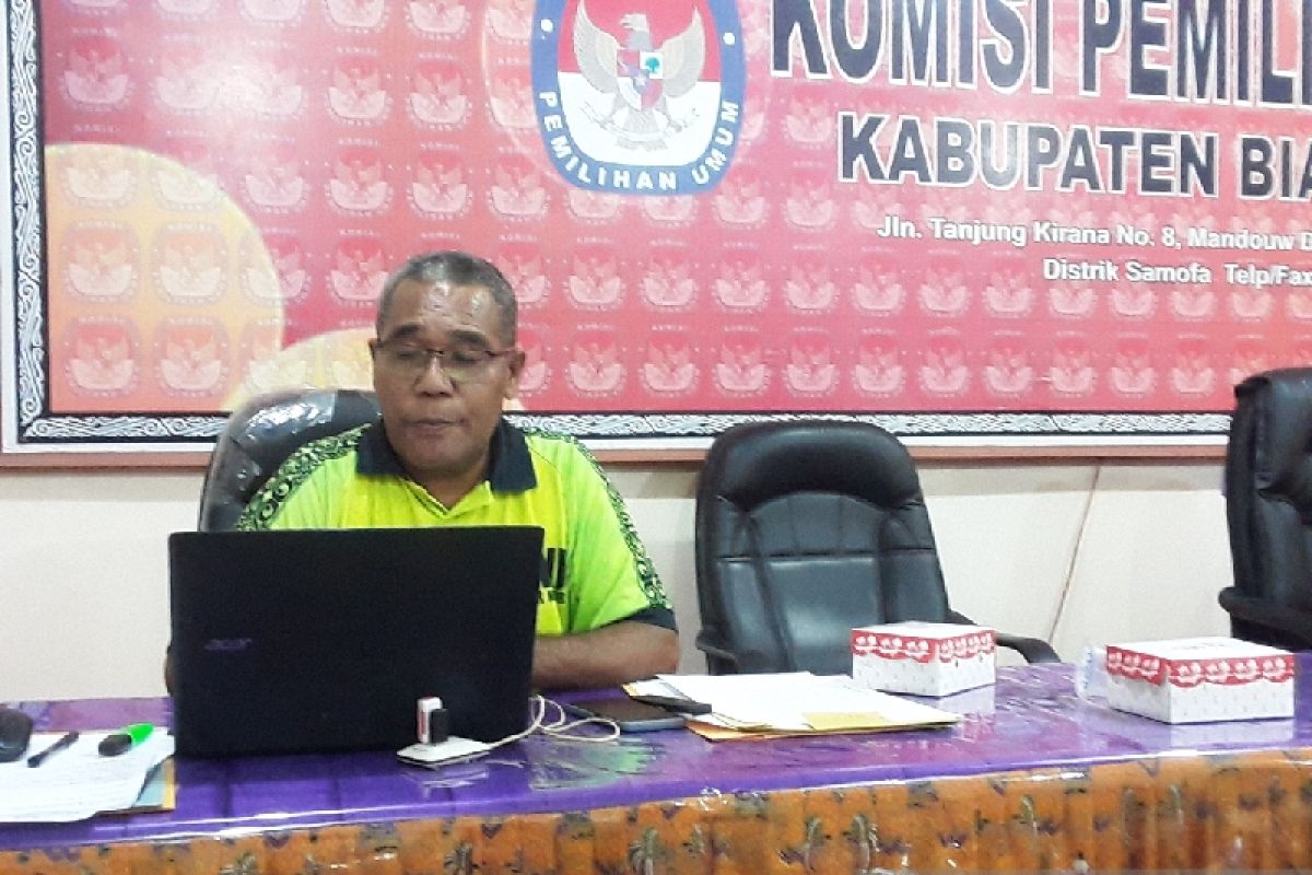 KPU Biak Numfor temukan 1.311 anggota 24 parpol ganda