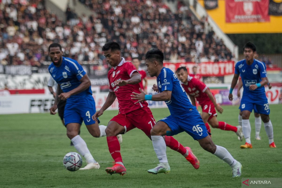 Persis Solo pantau perkembangan kondisi cedera dua Irfan