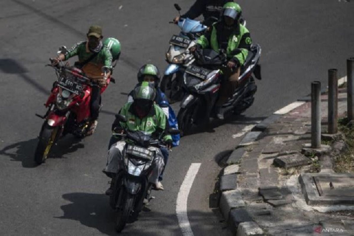 Berlaku mulai Sabtu, Kemenhub resmi sesuaikan tarif ojek online