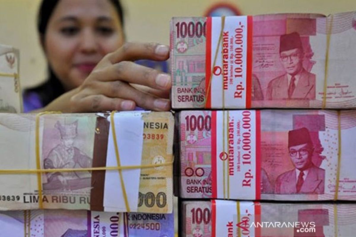 Nilai tukar rupiah melemah, tertekan data sektor jasa AS yang lebih dari perkiraan