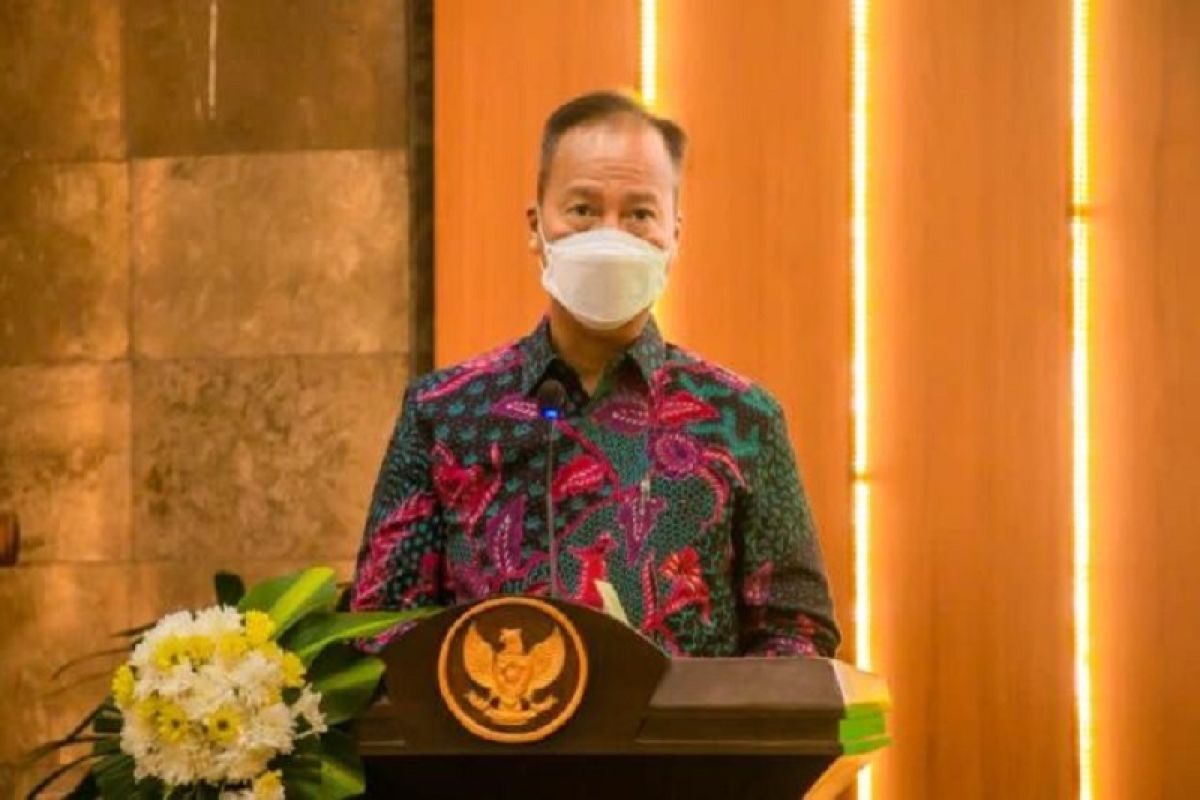 Menperin Agus Gumiwang sebut pesantren berpotensi besar tumbuhkan ekosistem IKM tanah air