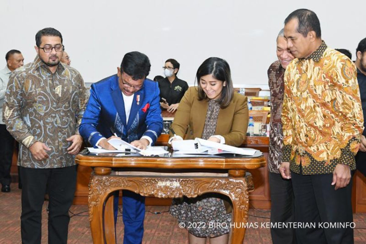 Johnny Plate sebut penyetujuan RUU PDP jadi sejarah penting di bidang digital