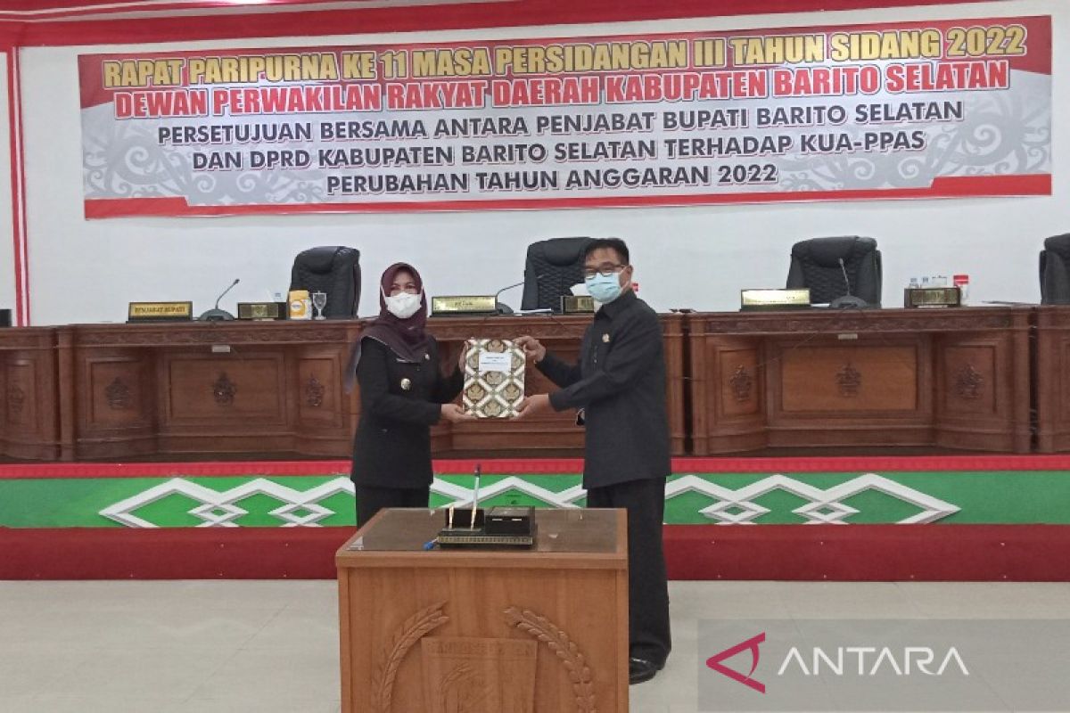 Pemkab-DPRD Barsel sepakati program APBD P 2022 tangani inflasi daerah