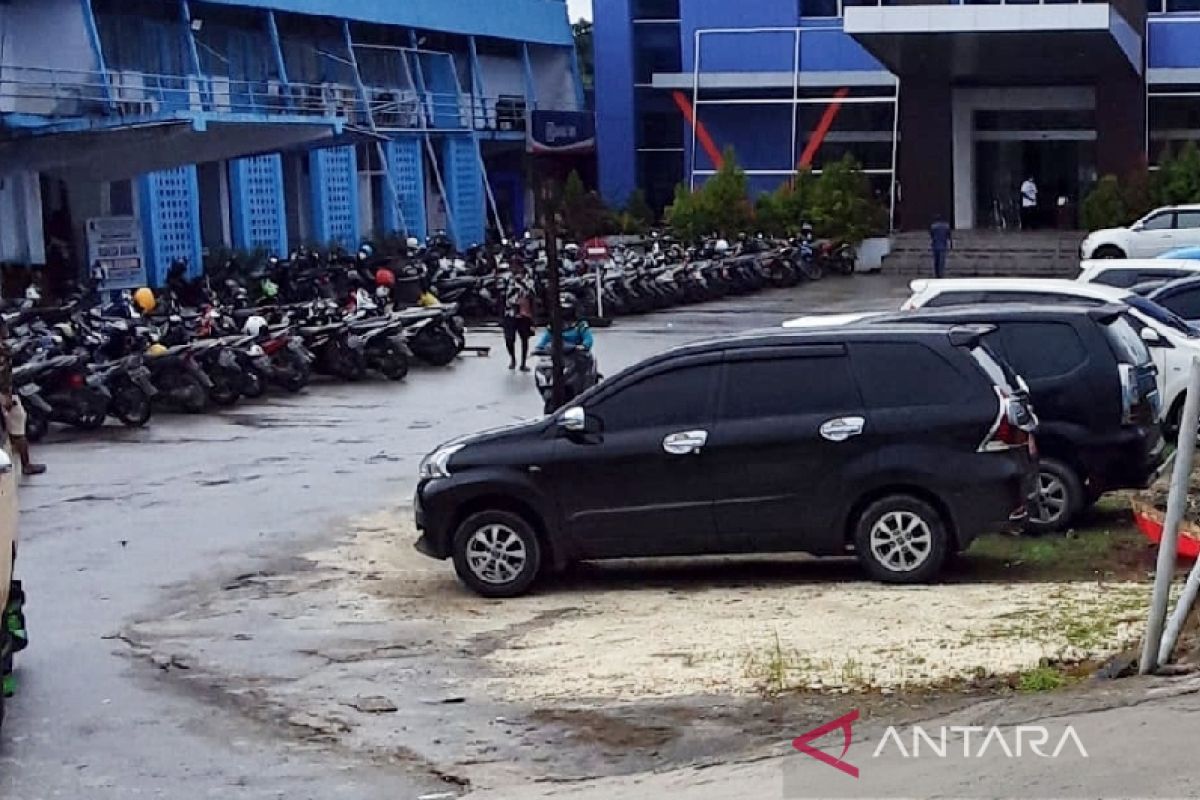 Bapenda Biak usulkan penyesuaian retribusi kenaikan tarif parkir kendaraan