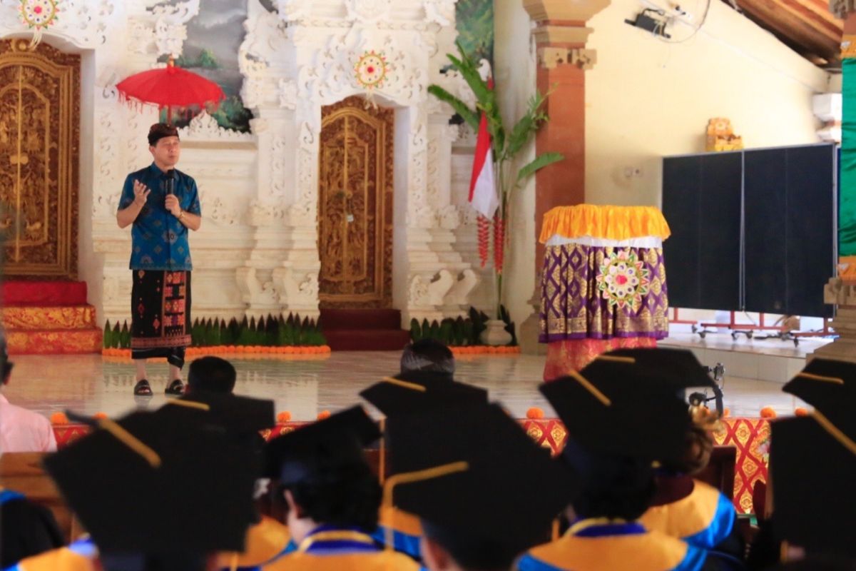 Bupati Klungkung ajak mahasiswa memajukan sektor pariwisata