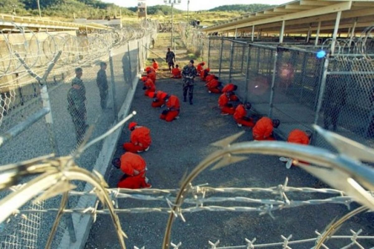 Pasukan AS tiba di Guantanamo untuk bangun pusat detensi migran