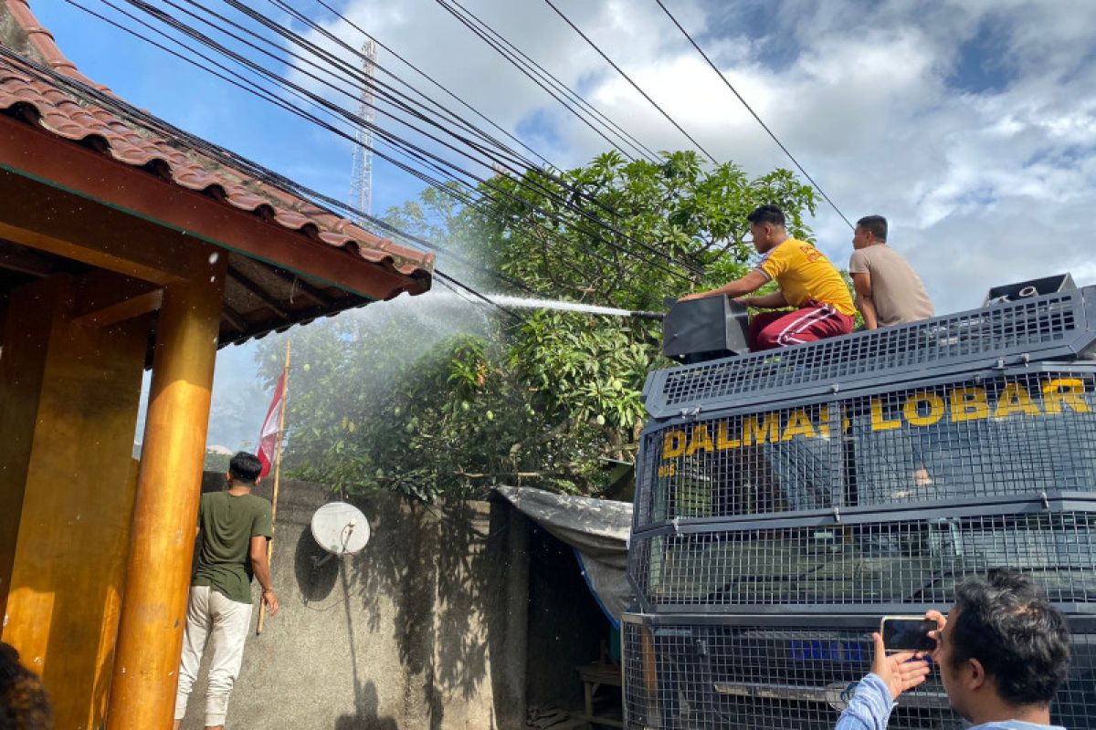 Rumah Wakil Bupati Lombok Barat di Sekotong terbakar