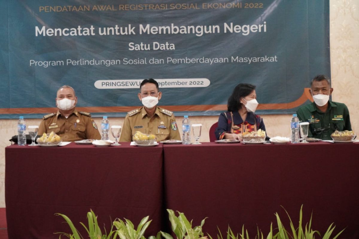 Pemkab Pringsewu-BPS Pringsewu gelar rakor dan sosialisasi pendataan awal "Regsosek"