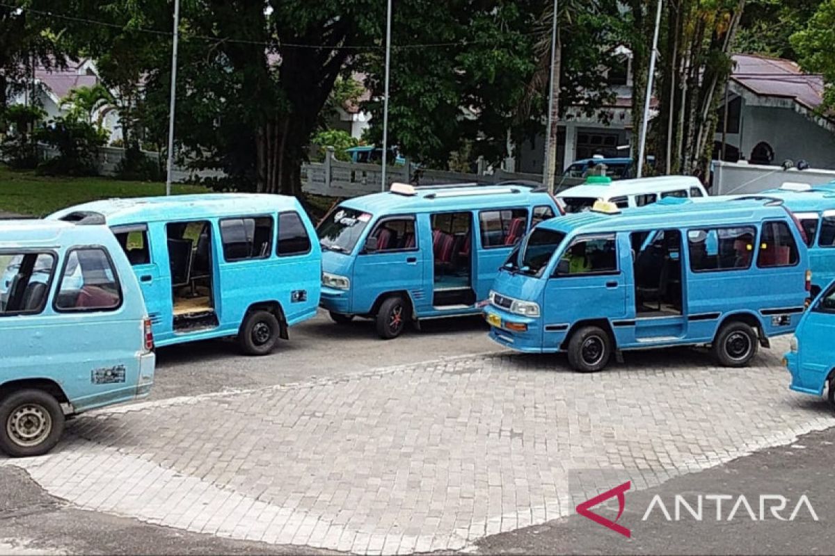 Penjabat Bupati Sangihe menerbitkan instruksi tarif angkutan darat