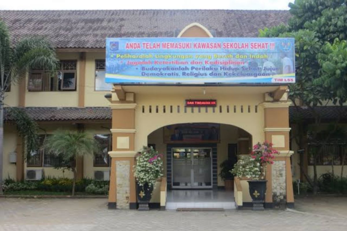 SMAN 2 Mataram perketat aturan cegah pelajar bolos sekolah