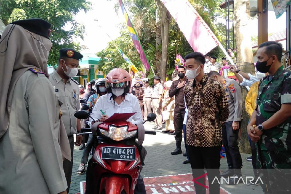 Layanan tanpa turun permudah masyarakat urus sertifikat di Kantor Pertanahan Surakarta