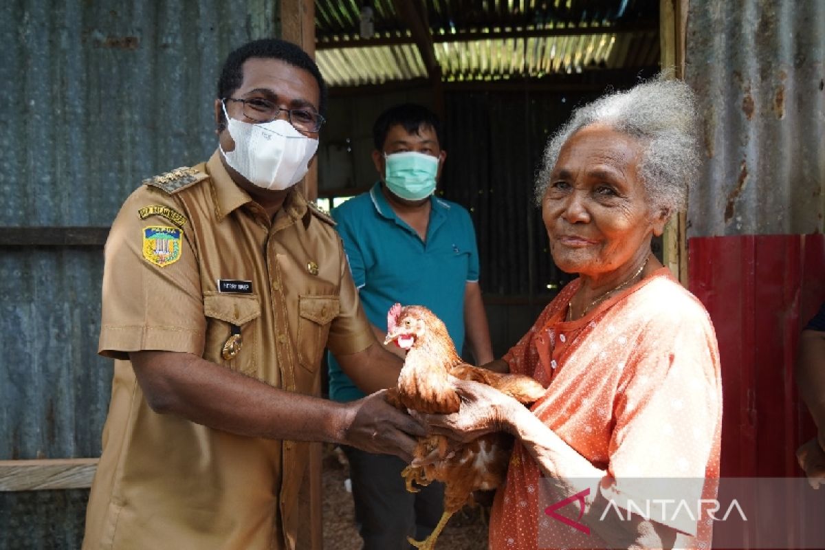 Beragam produk pelaku UMKM di Biak dipasarkan hingga Surabaya