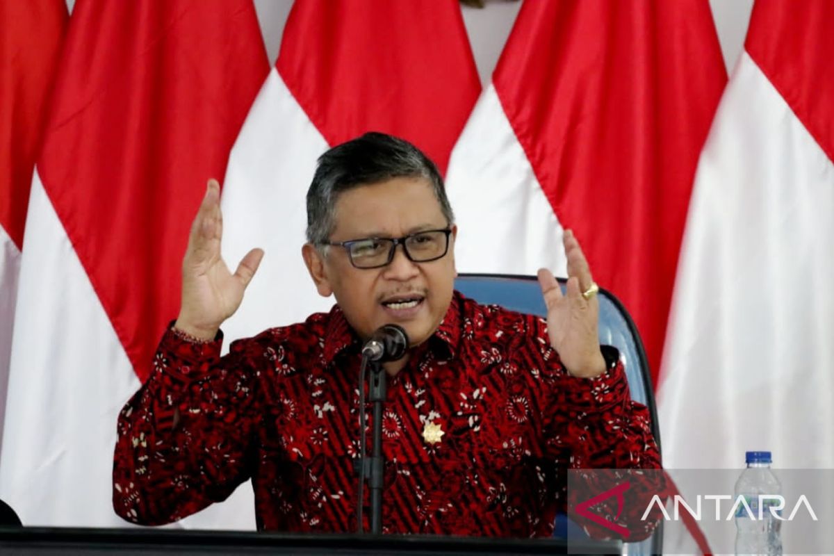 Sekjen PDIP sebutkan Dewan Kolonel pendukung Puan tak sesuai AD/ART