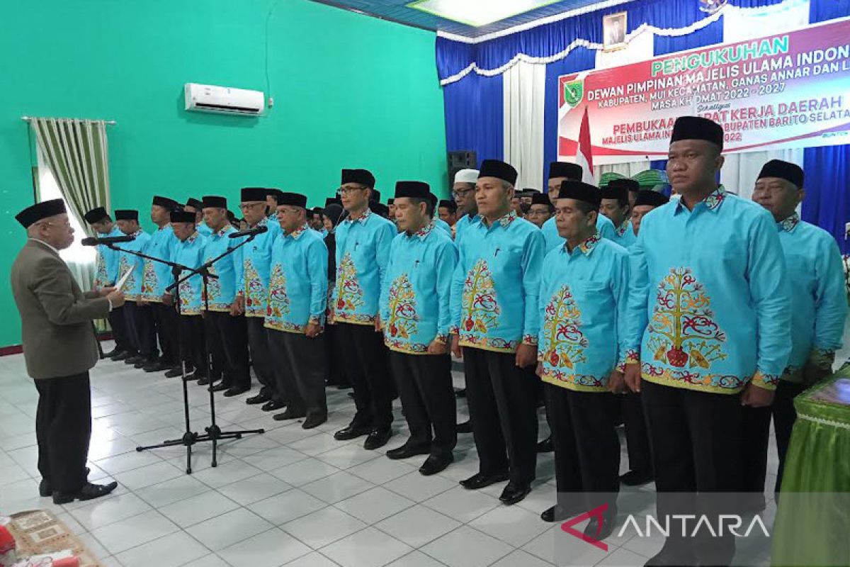 Suriadi Kurnain dikukuhkan sebagai Ketua MUI Barito Selatan