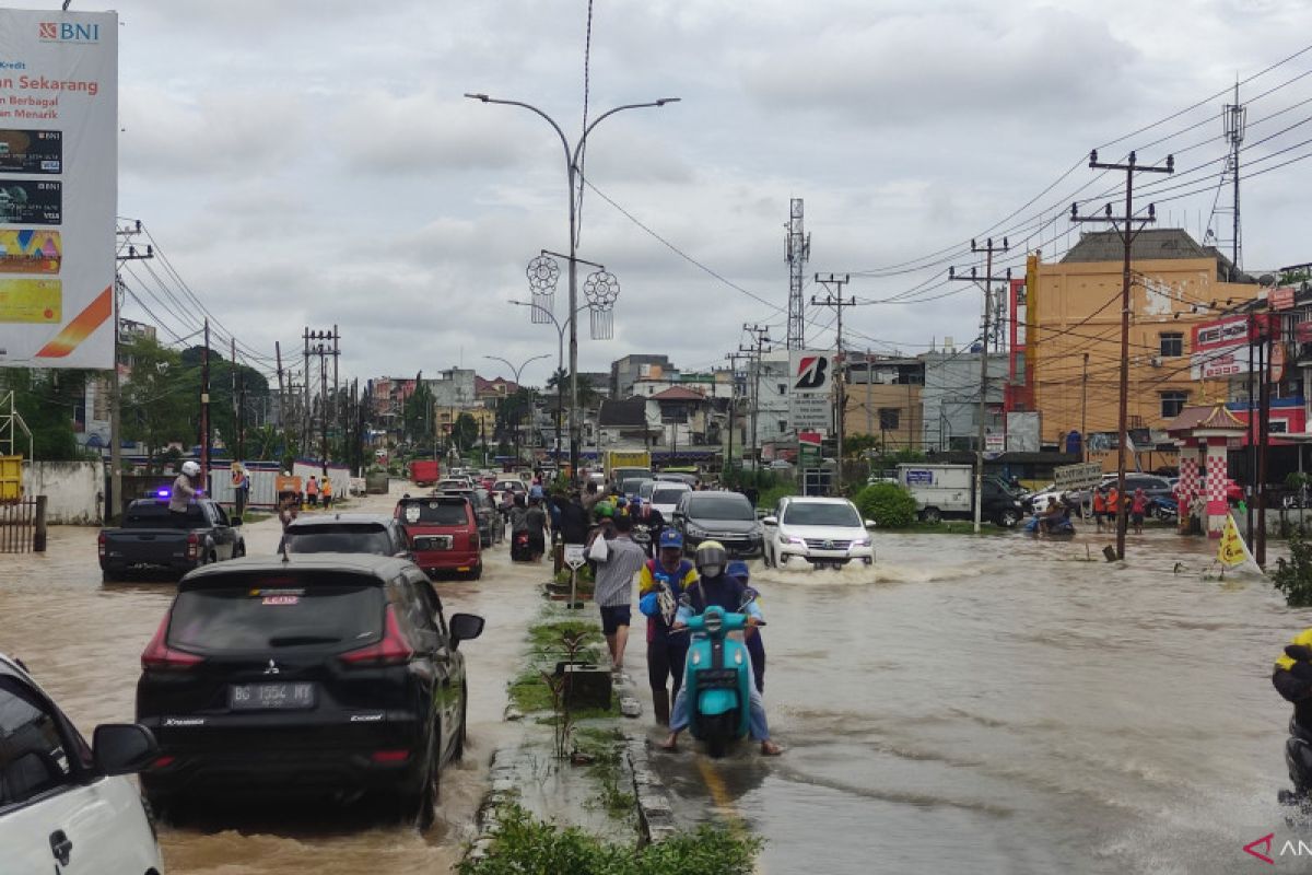 Setelah Aceh, banjir kini melanda Palembang