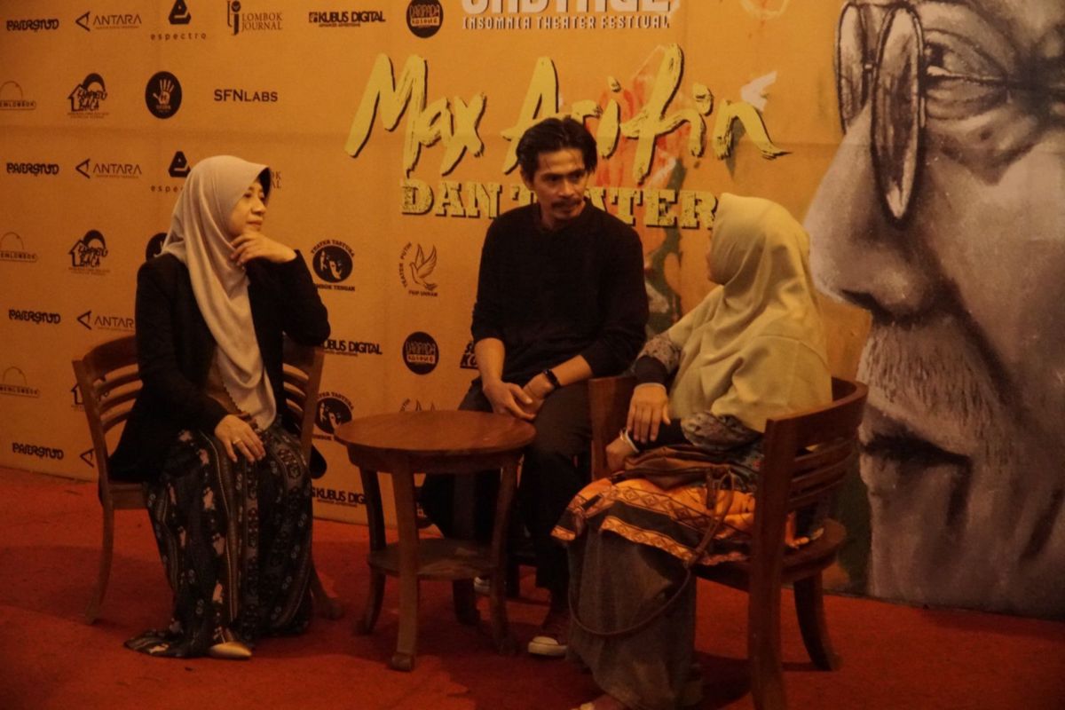 Istri Gubernur NTB saksikan Insomnia Teater Festival 2022