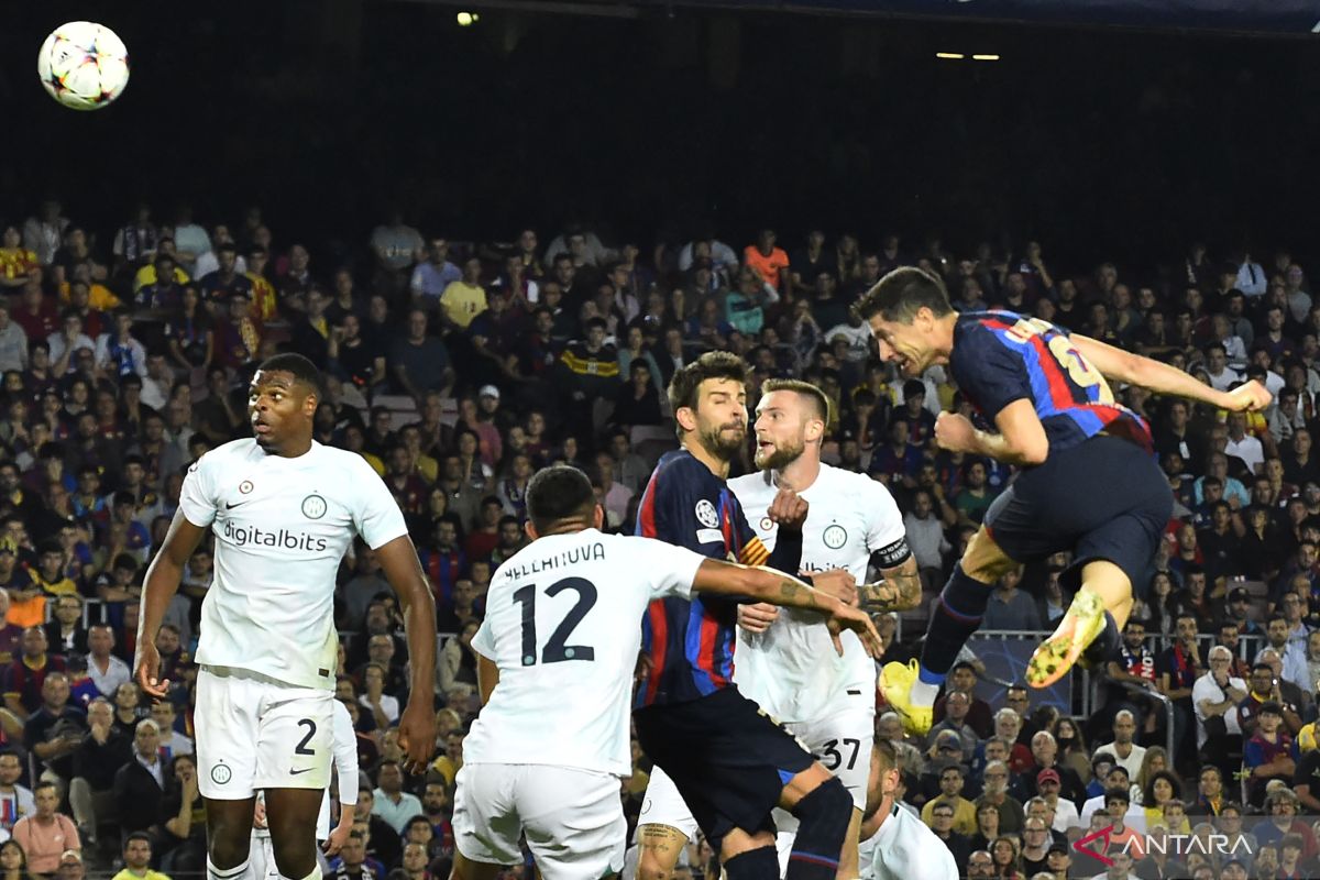 Barcelona tekuk Villarreal 3-0 pada pekan ke- 10 Liga Spanyol