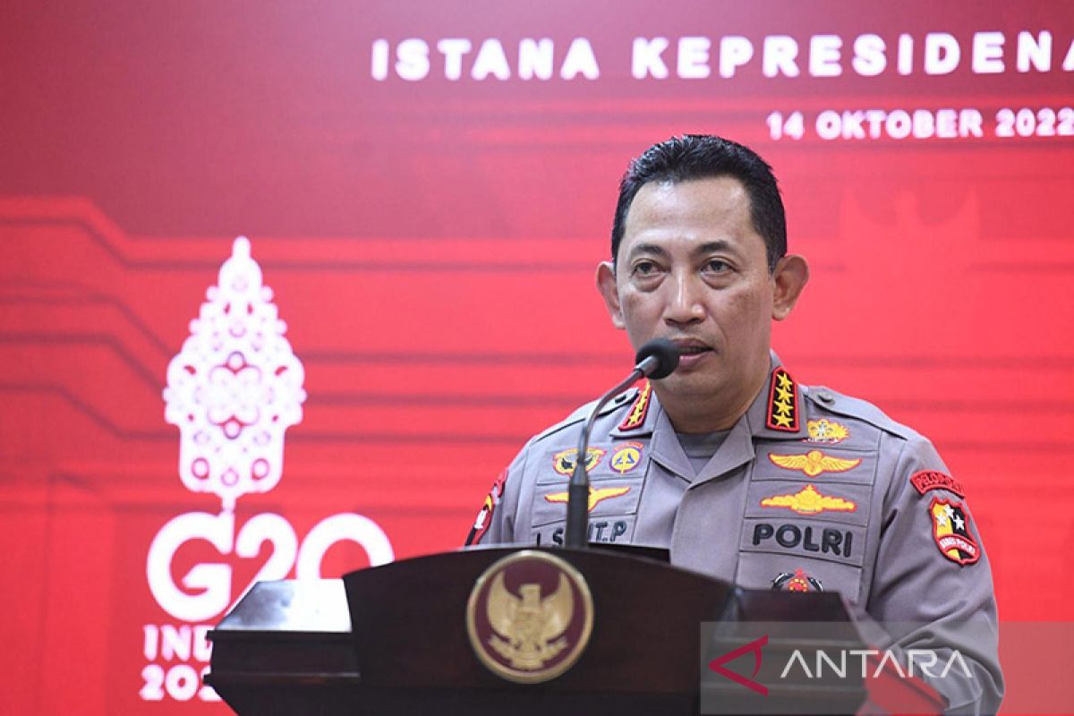 Kapolri Sigit instruksikan usut coretan Sarang Pungli di Polres Luwu Sulsel