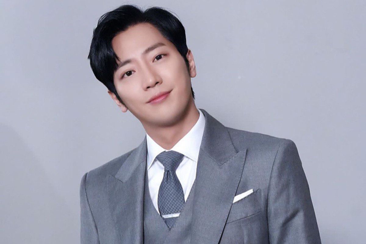 Lee Sang-yeob akan nikahi kekasih non-selebritasnya tahun depan