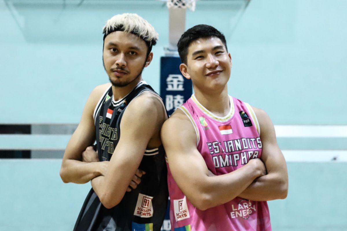 Pebasket Christian Gunawan susul Rizal Falconi