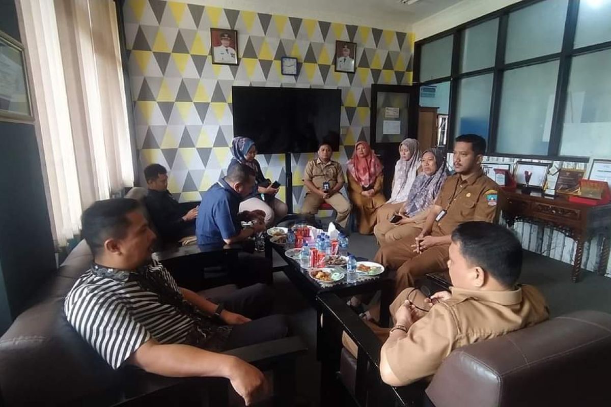 Pemkab Dharmasraya optimistis raih predikat kabupaten informatif