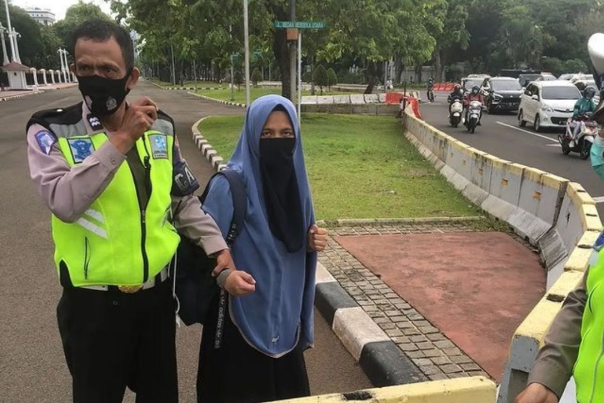 Polisi selidiki identitas perempuan todongkan pistol ke Paspampres di Istana Medeka