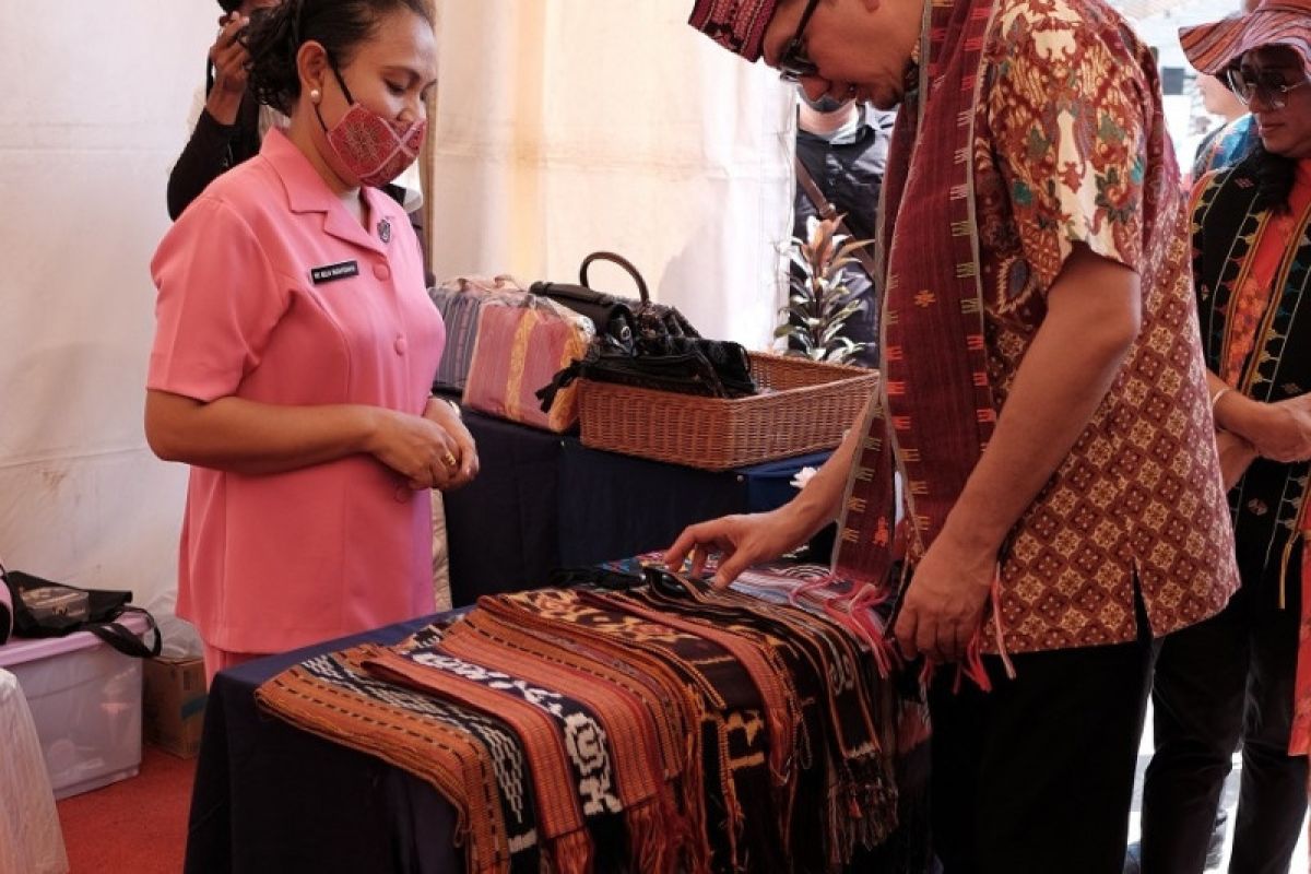 IFG Labuan Bajo Marathon dukung pelaku usaha melalui bazar UMKM