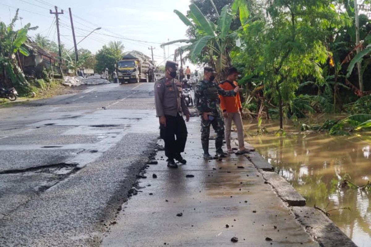 Genangan di JLSS Jateng ruas Sidareja-Pangandaran surut