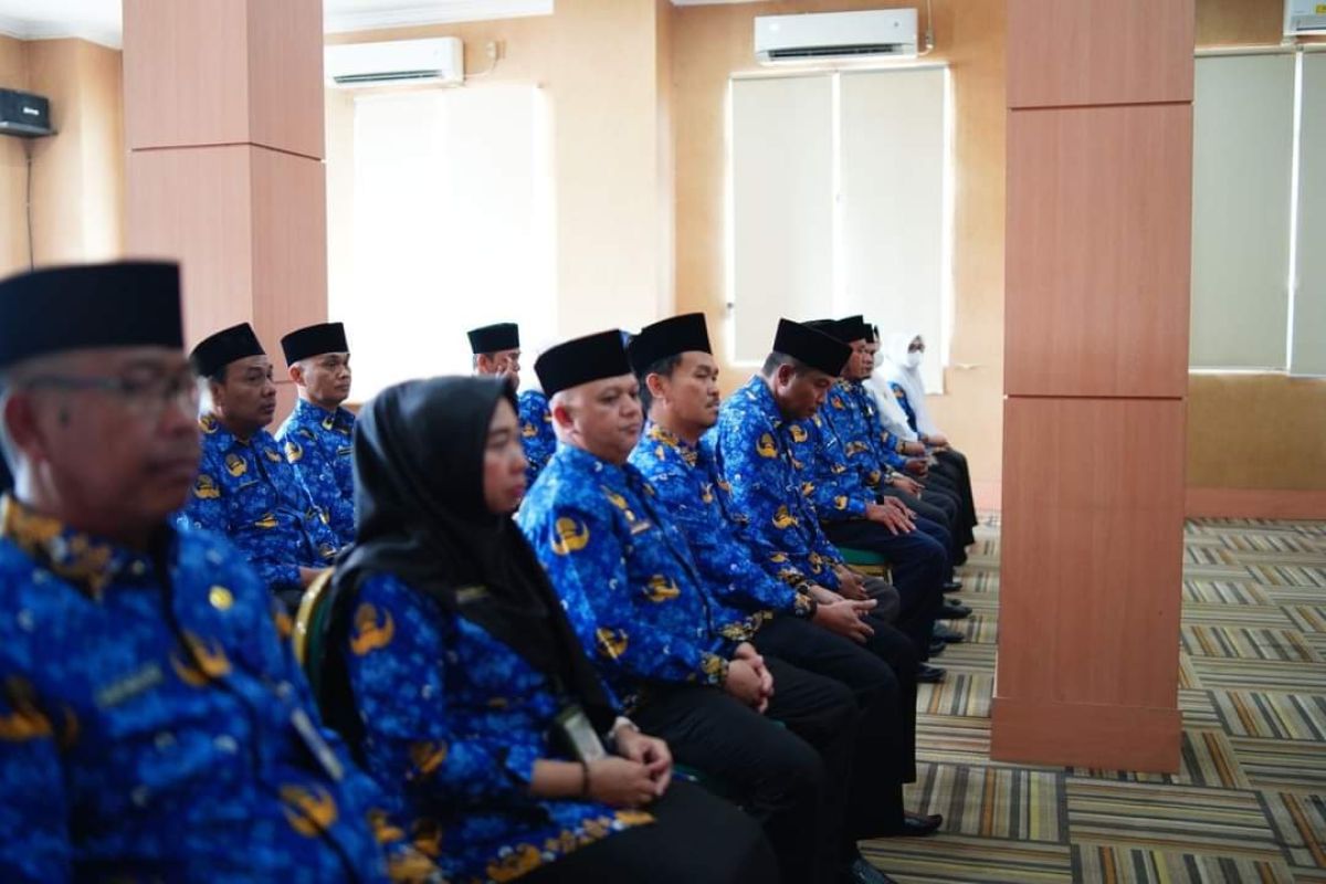 Bupati Dharmasraya lantik tiga pejabat tinggi pratama