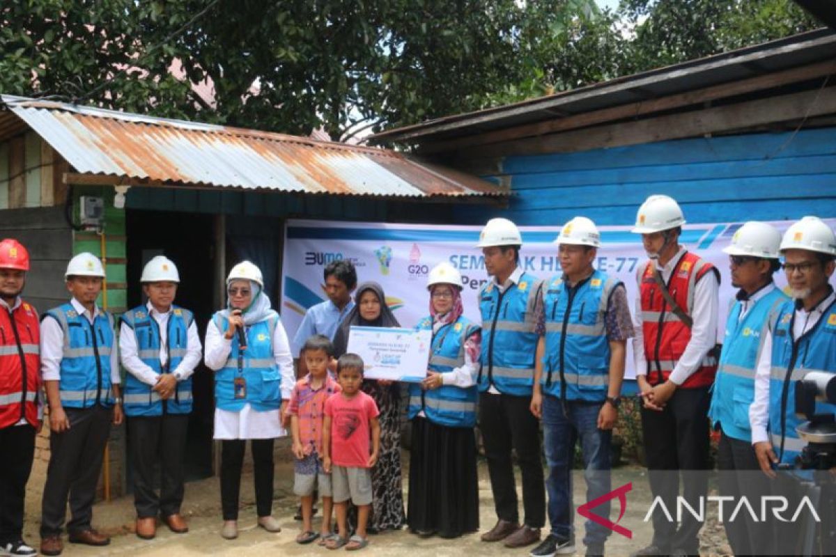 PLN wujudkan mimpi 802 masyarakat Sumbar melalui listrik gratis, momentum HLN