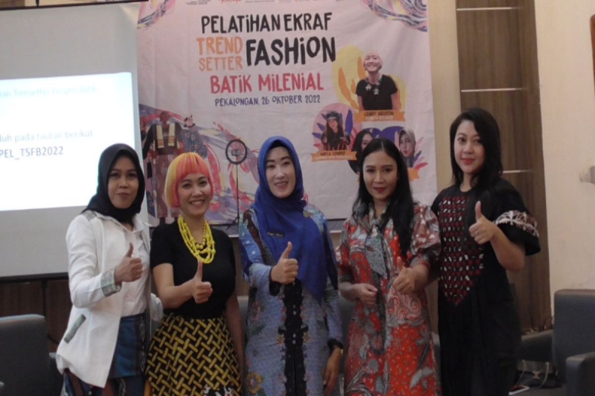 Pemkot Pekalongan latih pelaku ekonomi kreatif batik