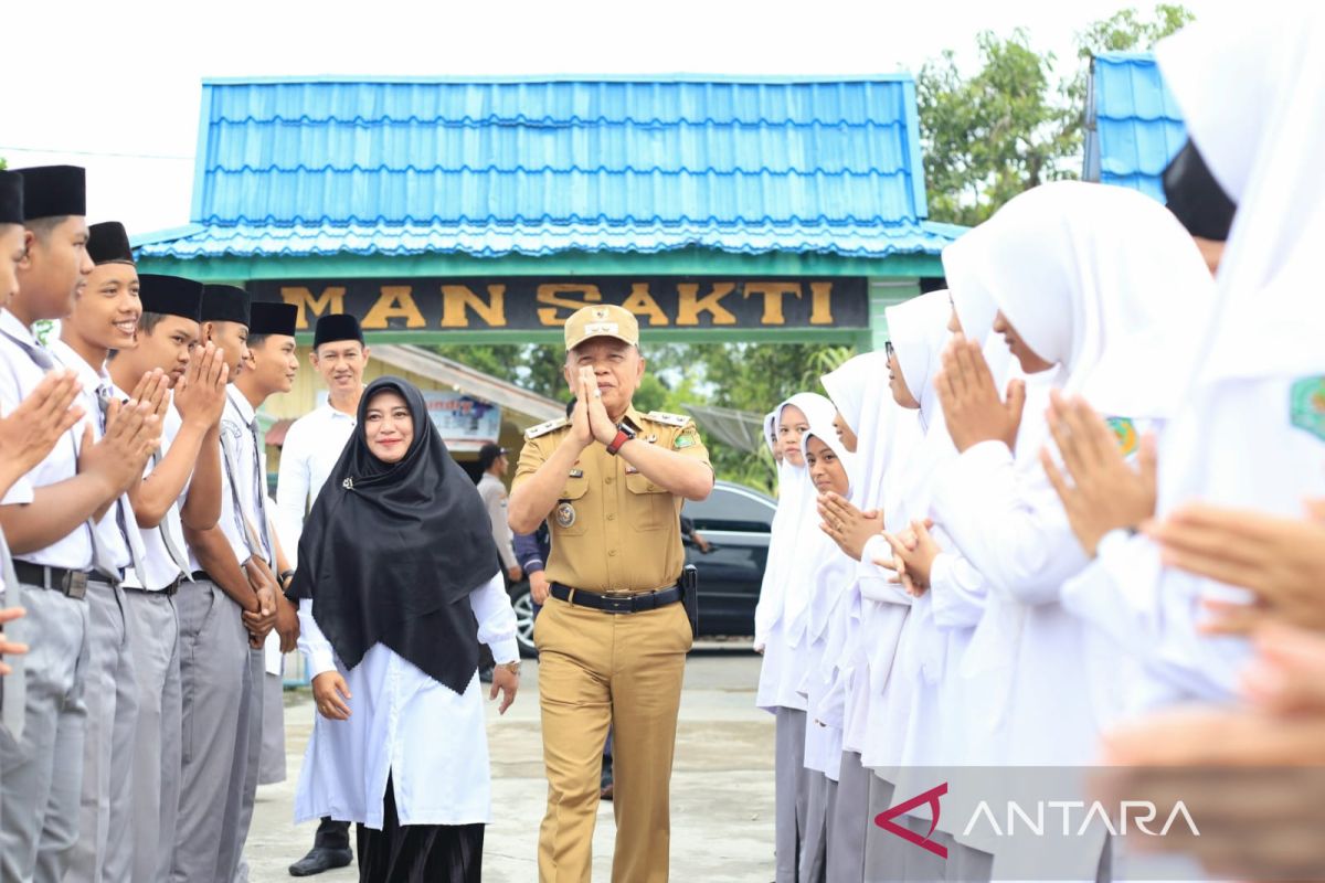 Wabup Meranti ingatkan guru soal etika dan sopan santun anak