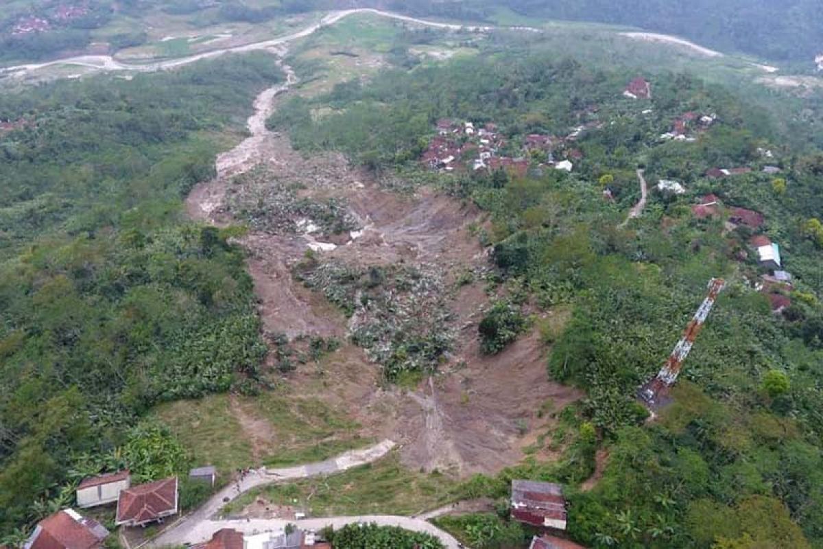 Waspadai peningkatan intensitas hujan di Banjarnegara